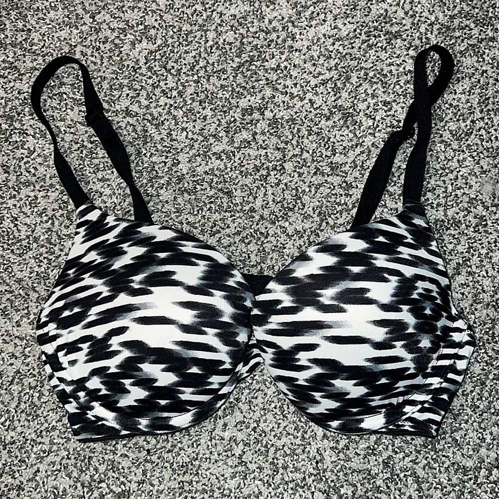 PINK Victoria’s Secret Bra